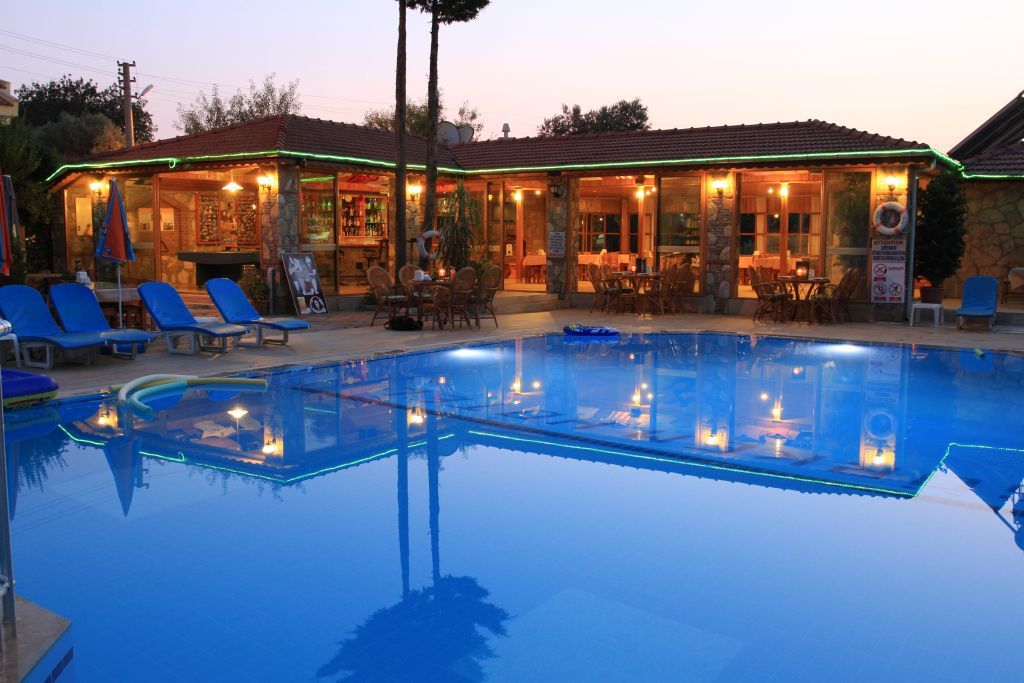 Gorkem Hotel & Apartments Oludeniz Exterior photo