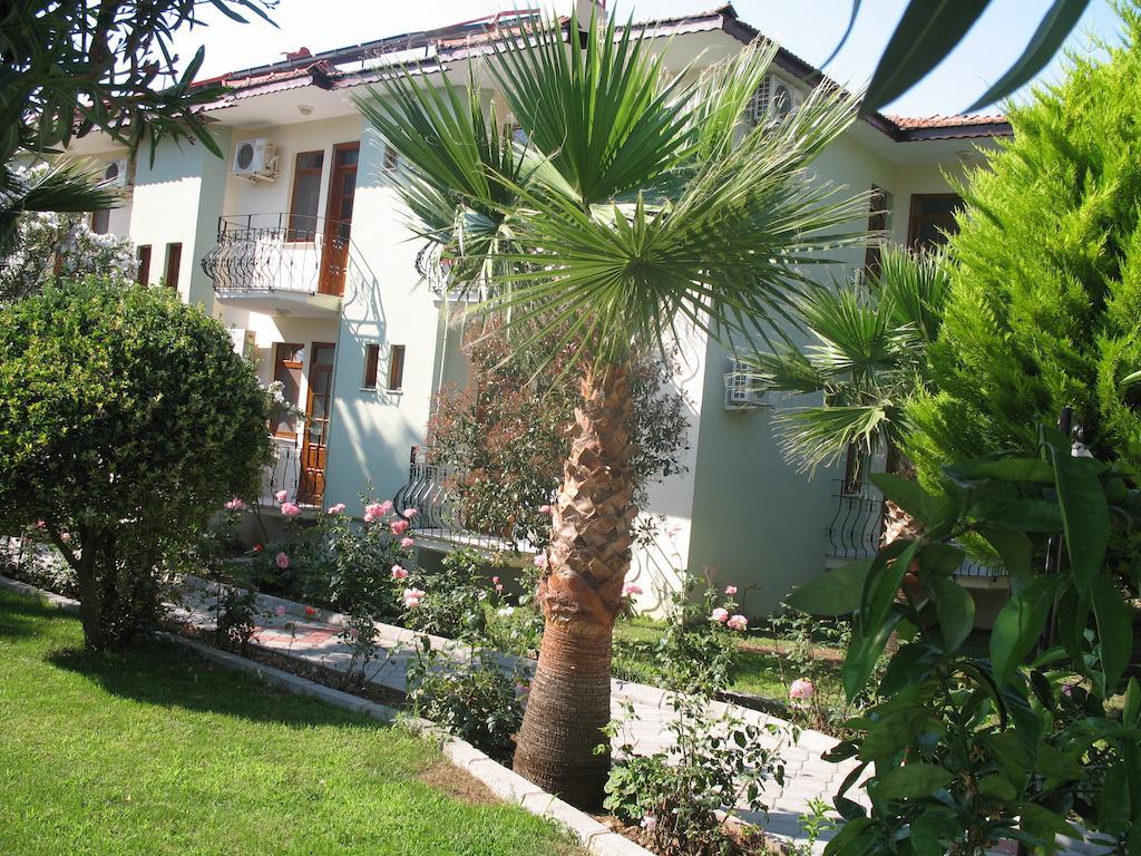 Gorkem Hotel & Apartments Oludeniz Exterior photo